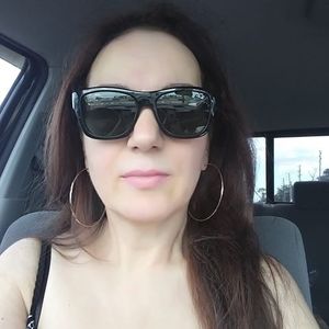 Meet your Posher, Vasiliki